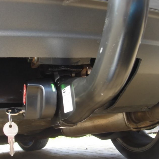 Detachable Tow Bar - Supplied and fitted for any vehicle